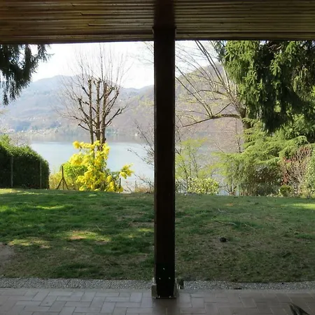 Villa Marinella On The Lake