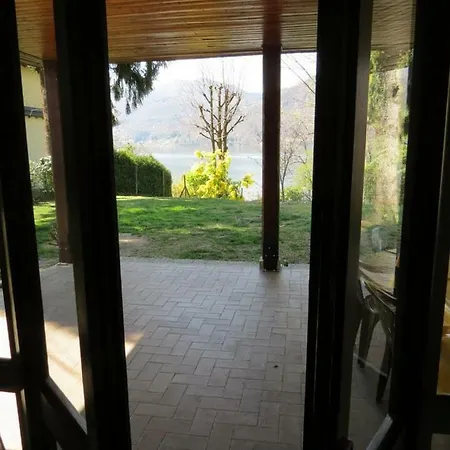 Marinella On The Lake Villa