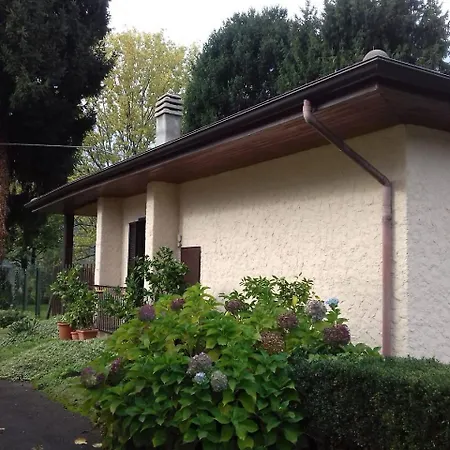 Marinella On The Lake Villa